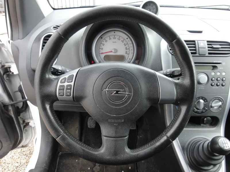Photo 23